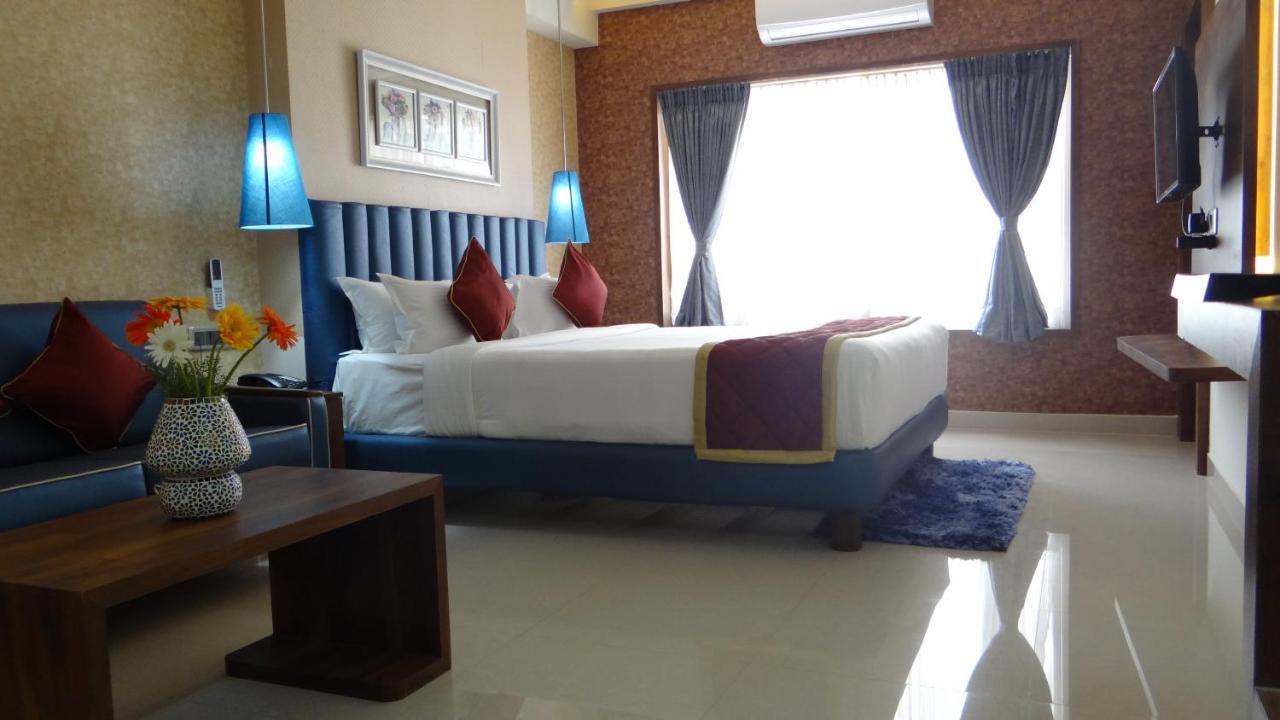 Arna Hotel Devanahalli Exteriör bild